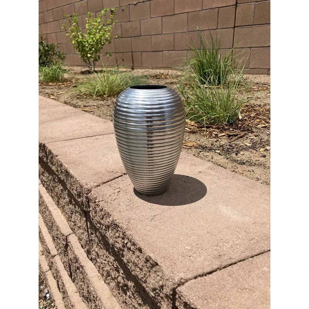 9”x5” Cast Aluminum Heavy Robbed Silver Vase Modern Contemporary Home Decor